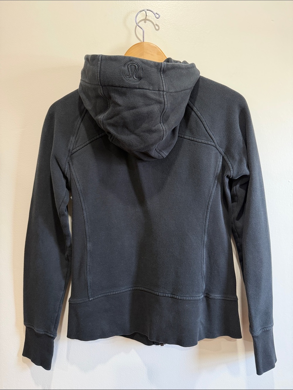 lululemon athletica Black Scuba Full-Zip Hoodie Jacket size 8 - Picture 7 of 9
